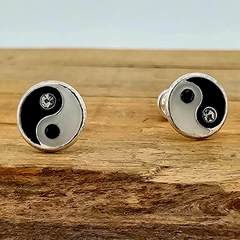 BROQUEL YIN YANG PLATA .925
