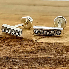 BROQUEL BARRA C/ZIRCONIA PLATA .925