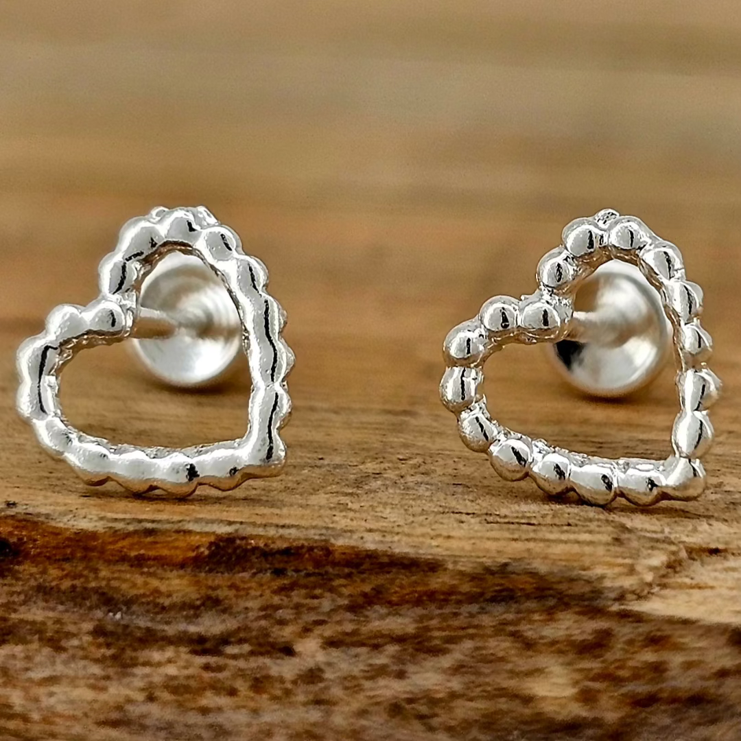 BROQUEL CORAZON BOLITAS PLATA .925