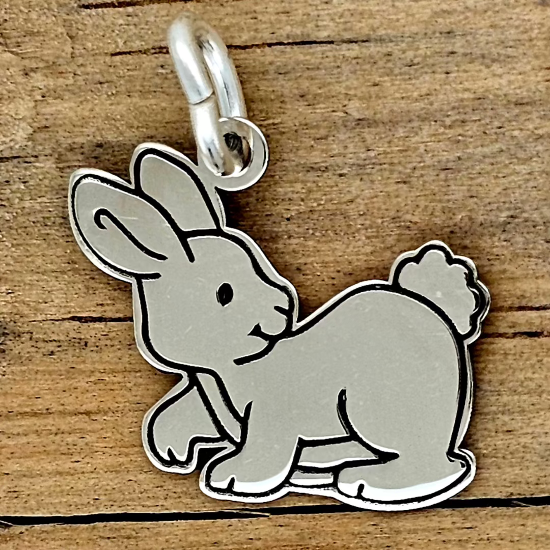 DIJE CONEJO PLATA .925