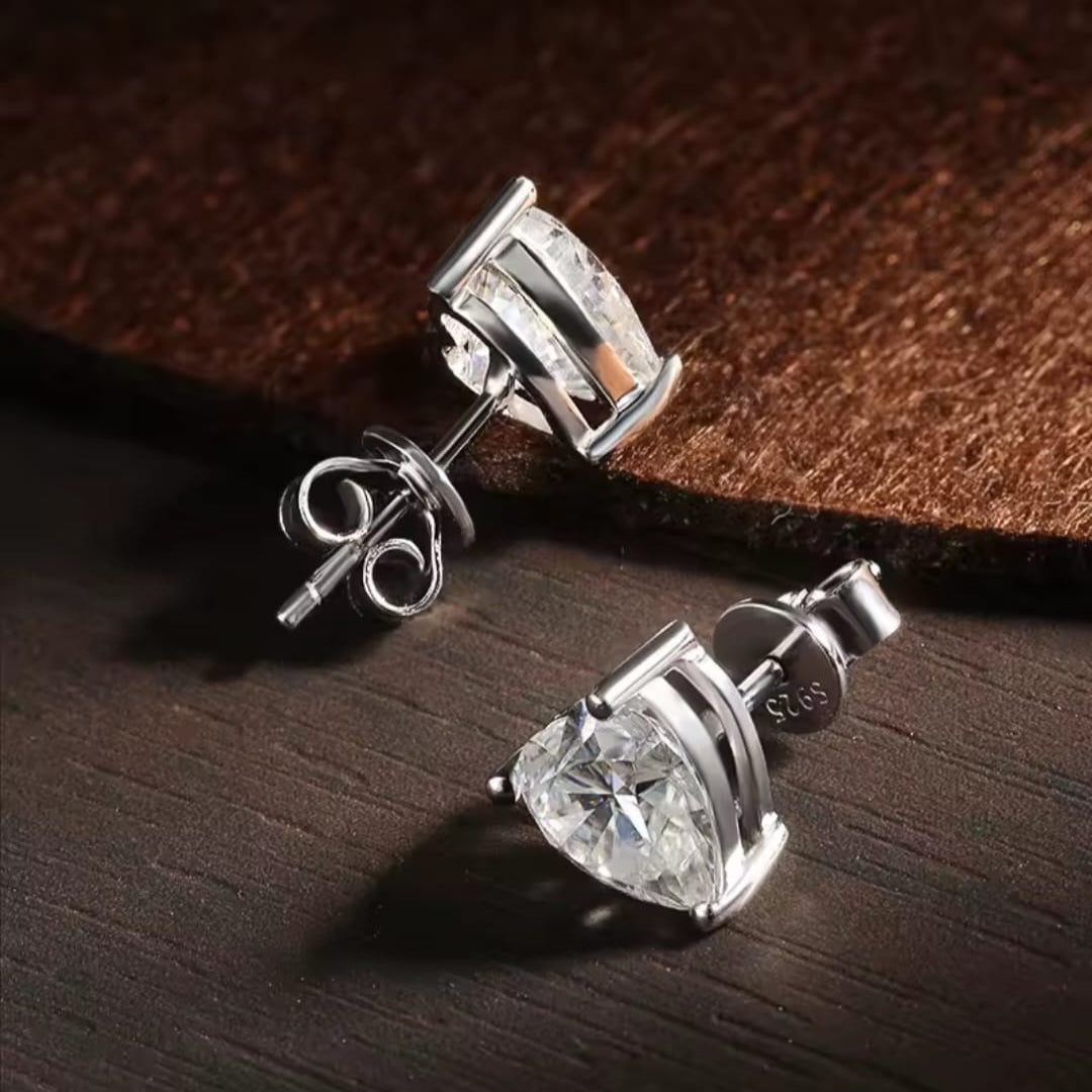 MOISSANITA CORAZON ARETE PLATA .925