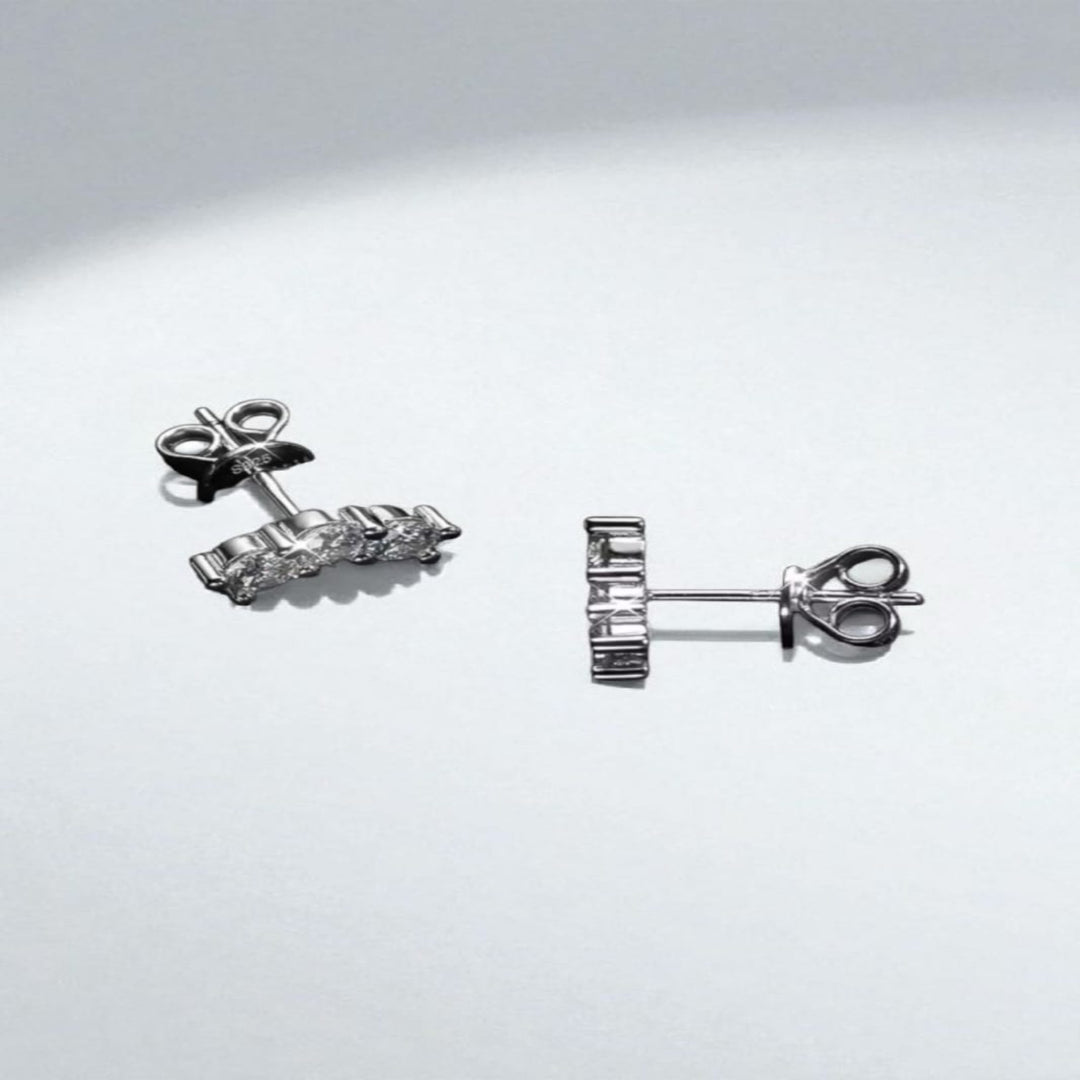 ARETE 3MM .6CT TOTAL MOISSANITA/PLATA