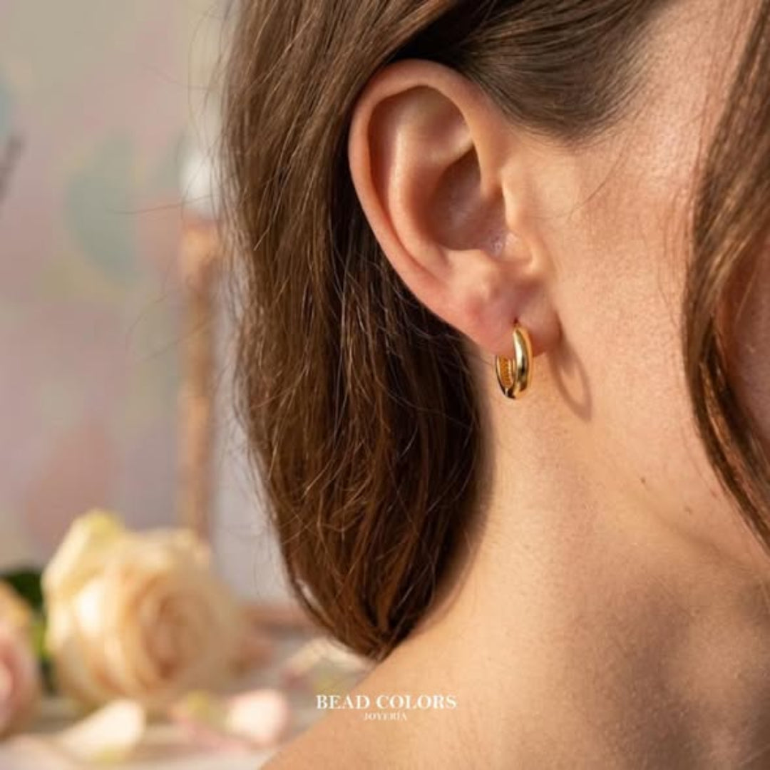 HUGGIE 16MM ORO 10K