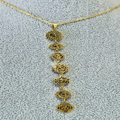 CORBATERO CHAKRAS DORADO