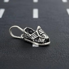 DIJE HUARACHE MICHELIN PLATA .925