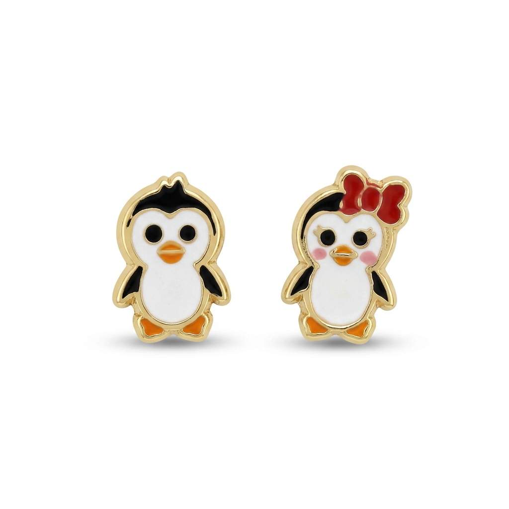 Broqueles pingüino de oro 10K en blanco y negro, uno con moño rojo.